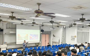 本研討會邀請高雄醫學大學整形外科陳榮富博士副研究員，與學生分享如何透過科技在現今的再生醫學上實現永續發展。2-1 (1)