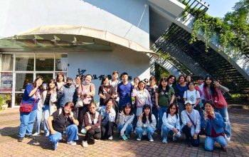 參與者實地參觀屏科大野生動物收容中心，了解因人類活動受傷，正在中心裡努力復健的野生動物，讓許多參與者深受震撼